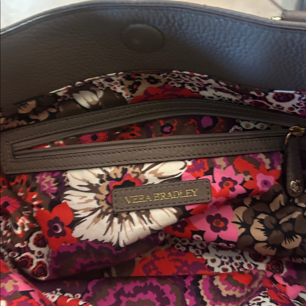 FREE SHIPPING!! Vera Bradley Large Quilted Leather Bag
NWOT - Picture 8 of 8